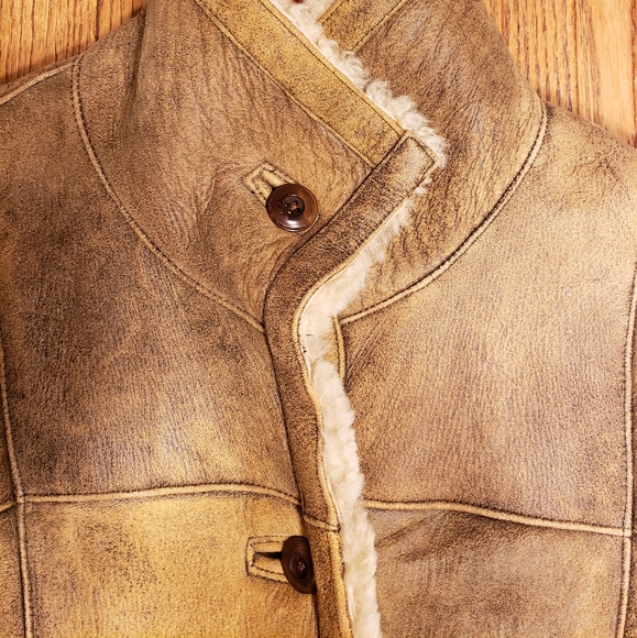 Women's shearling coat size large - Picture 6 of 10